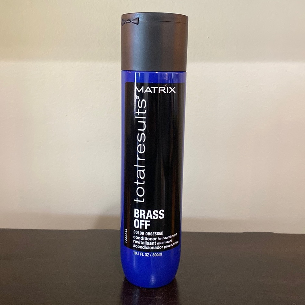MATRIX TOTAL RESULTS BRASS OFF CONDITIONER NEW/UNOPENED 10.1 oz